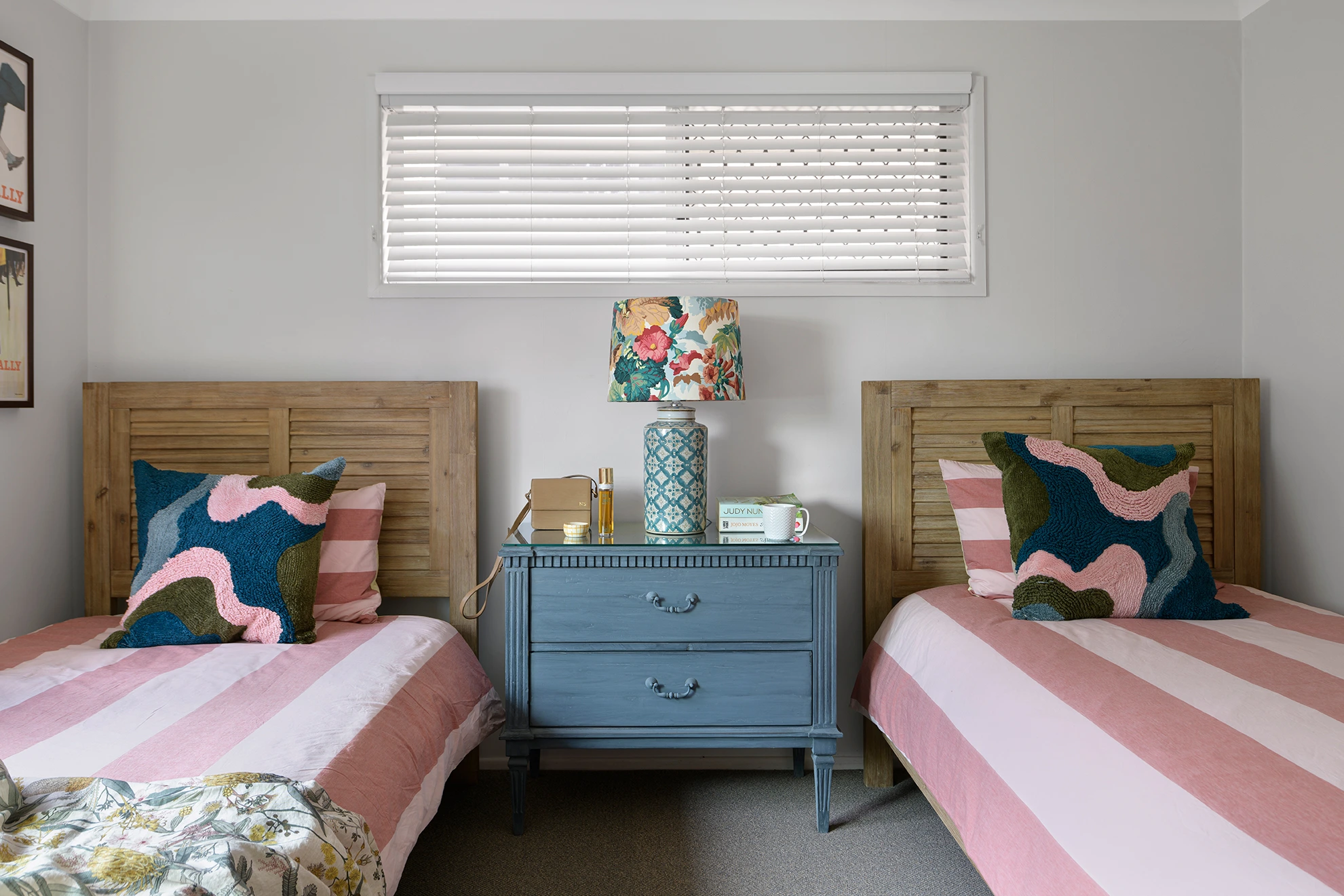 bedroom with two beds